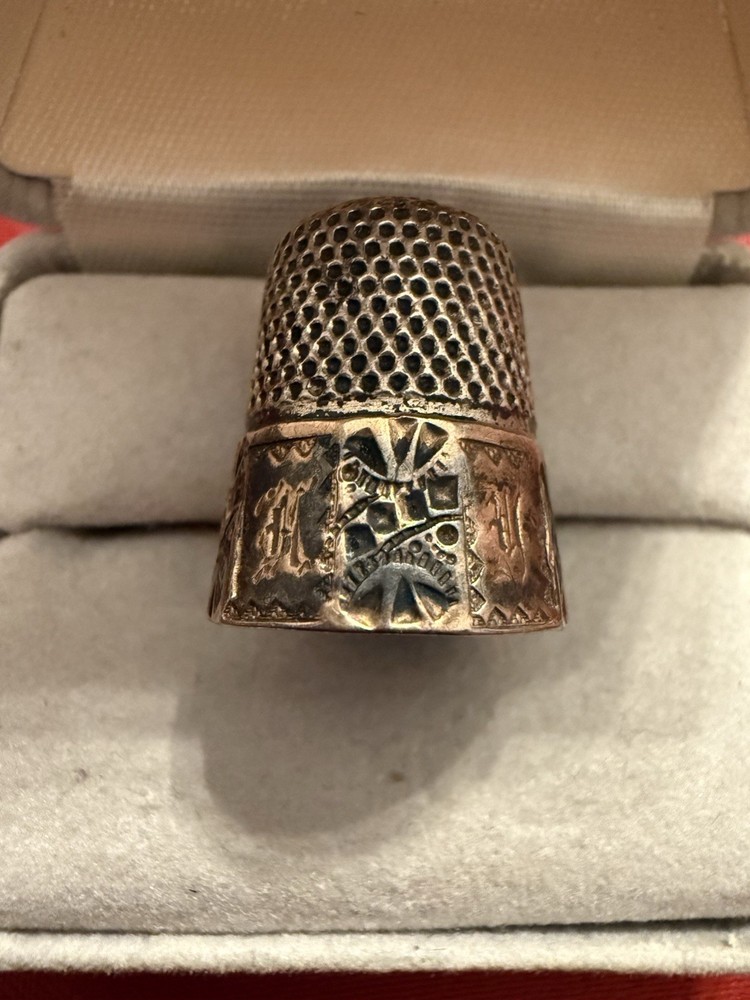 Very Old Sterling Silver Thimble Hand Carved Size 9