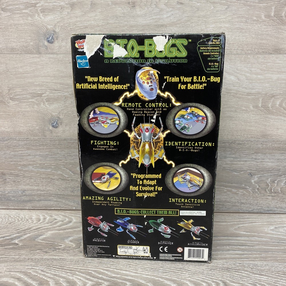 BIO Bugs ACCELERAIDER Remote Control R/C Bug Toy Robot Wow Wee 2003 NIB SEALED