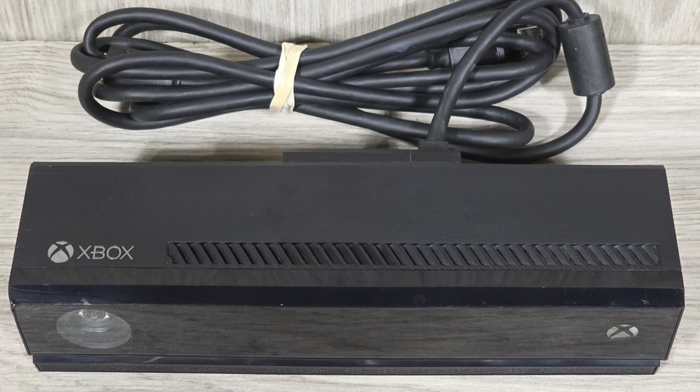 Original Microsoft Xbox One KINECT Connect Sensor Bar Camera (Model 1520)