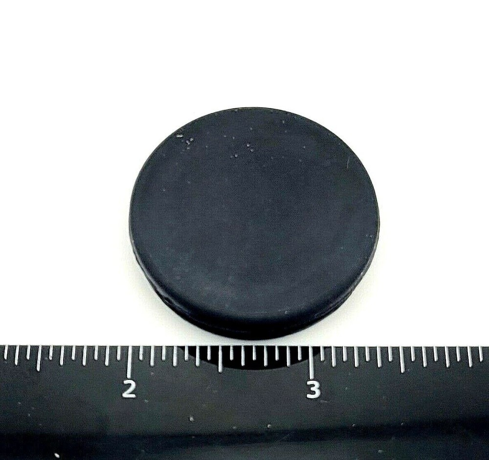 1 1/4" Panel Hole Solid Rubber Grommet Knockout Plug for 1/8” Thick Walls