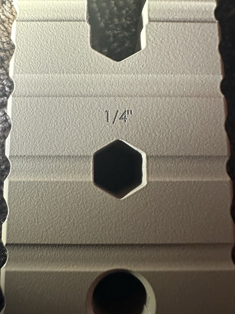 Halfbreed Blades IRT-01 Incident Response Tool 🛠️ (Genuine)