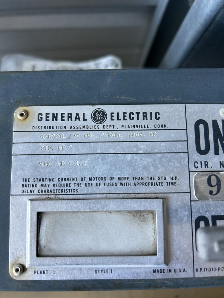 GENERAL ELECTRIC PANELBOARD SWITCH QMR322L