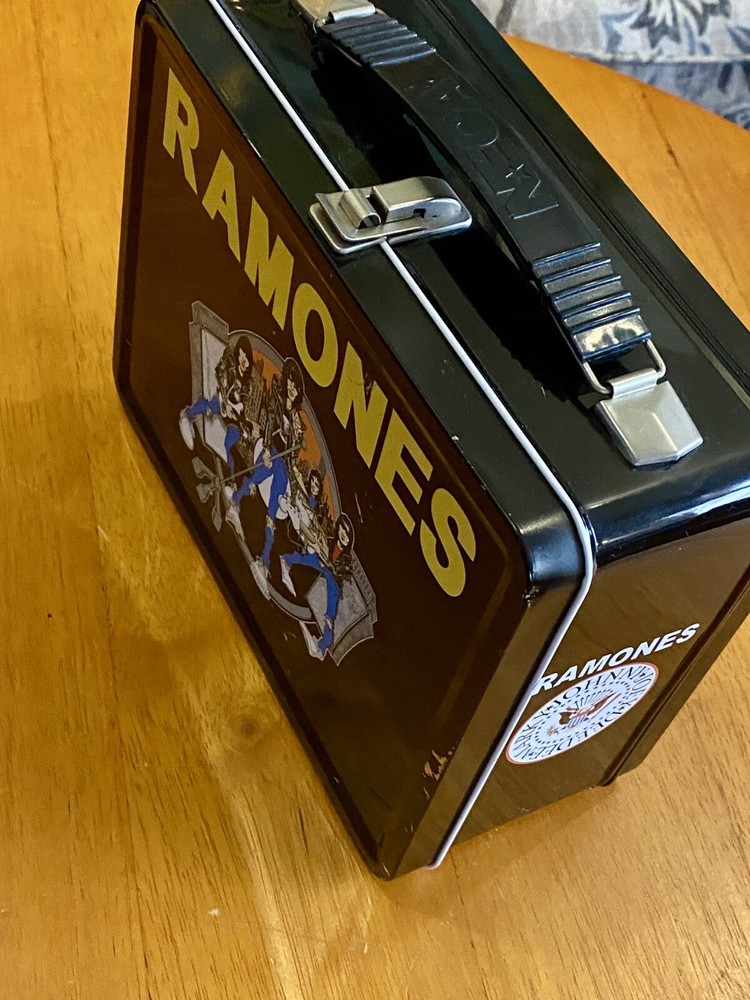 RAMONES LUNCHBOX WITH THERMOS! 2002 NECA - Good Condition!
