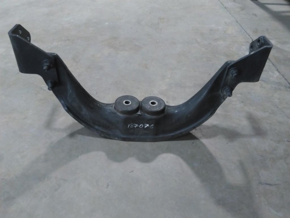 Replaces 108123 2020 PETERBILT 579 FRONT ENGINE MOUNT , MD
