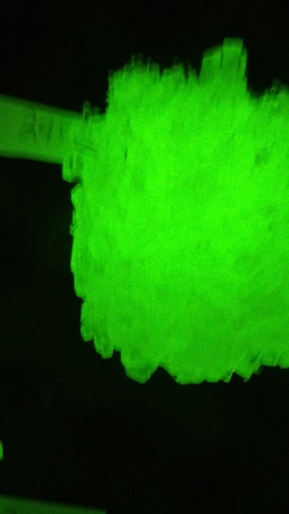 Kryptonite Crystal UV Reactive Cluster