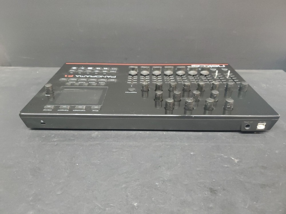 Nektar Technology Panorama P1 Midi Controller