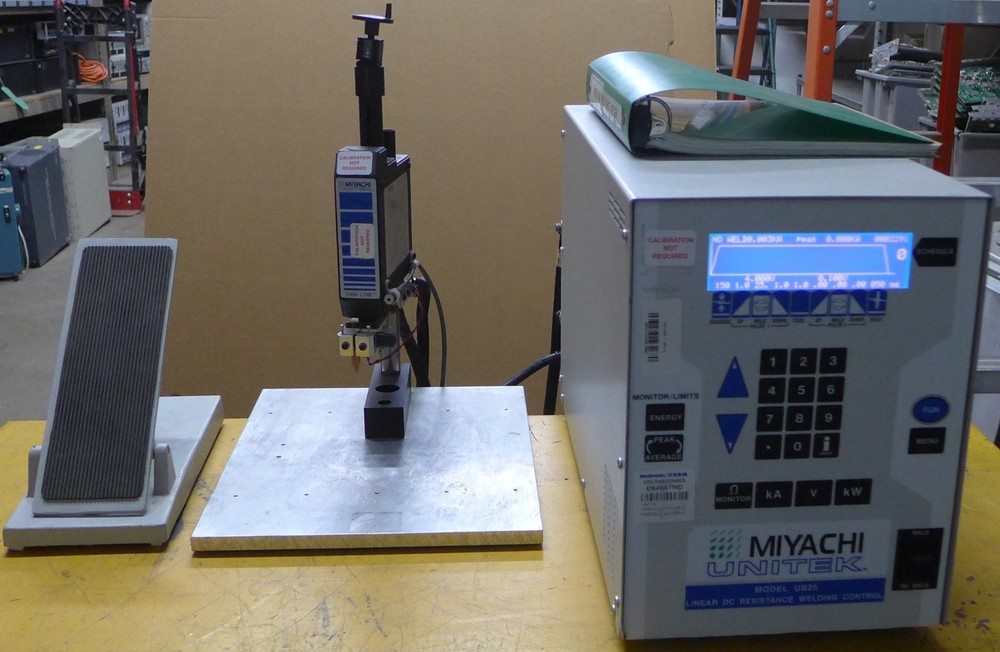 Unitek Miyachi 1-284-01 UB25 Linear DC Weld Controller w/Thin-Line Weld Head