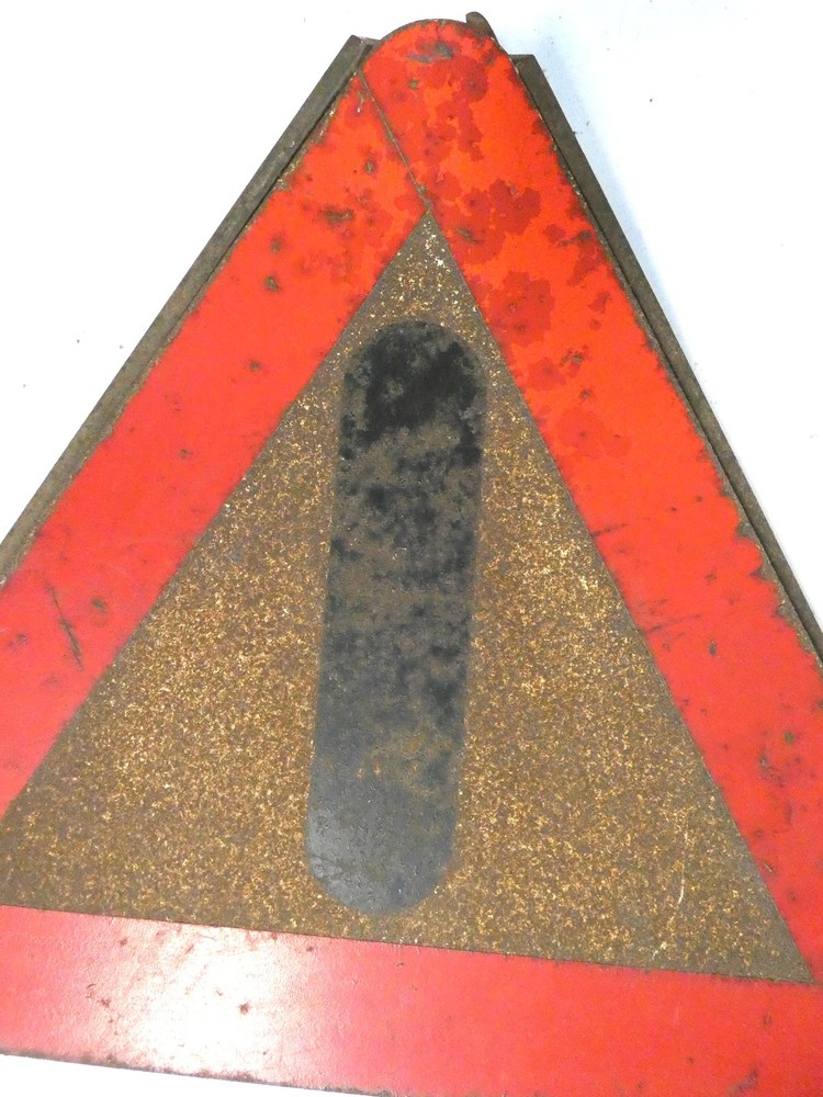 Classic car vintage warning triangle solid