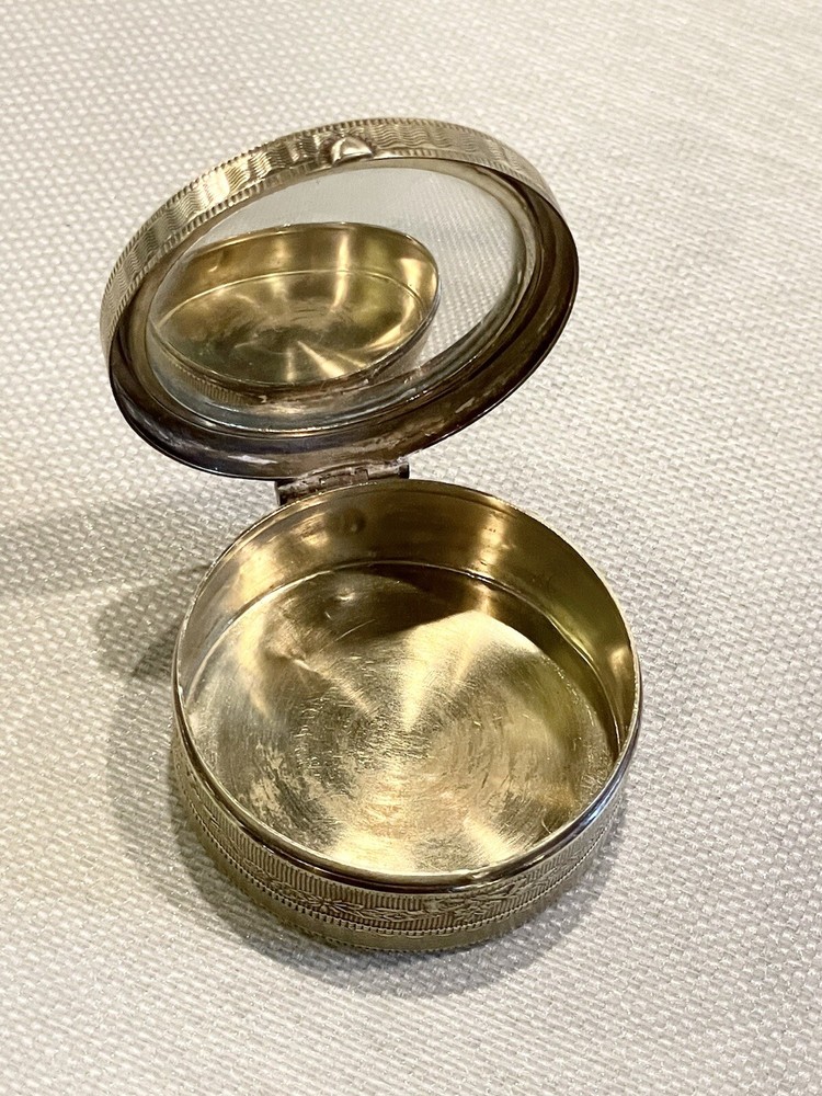 Antique Kirk & Sons Sterling Silver Round Repousse Vanity Box