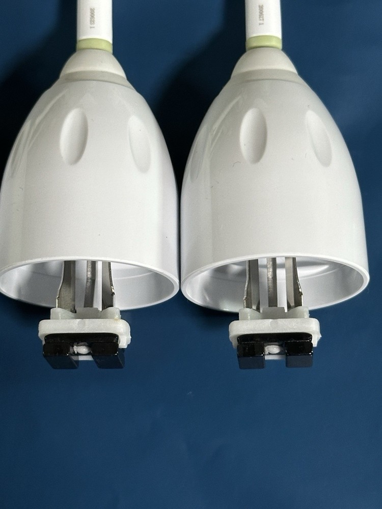 4 Pack Toothbrush Replacement Heads for Philips Sonicare, made by Philips
