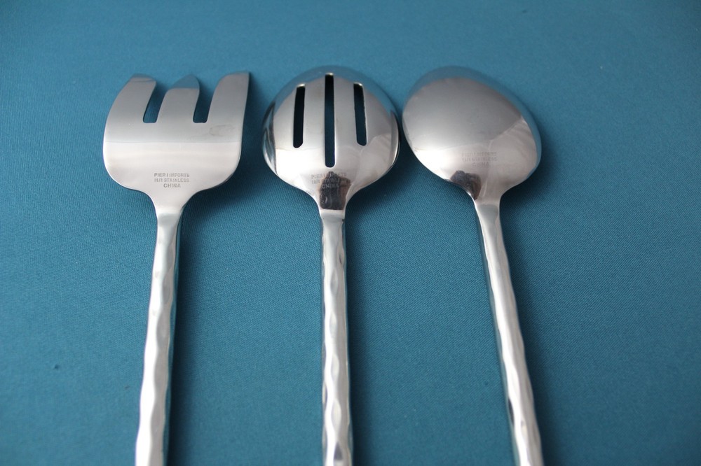 Pier One PII16 Serving (3pc Set) Tablespoon Fork Hammered Glossy China 18/8