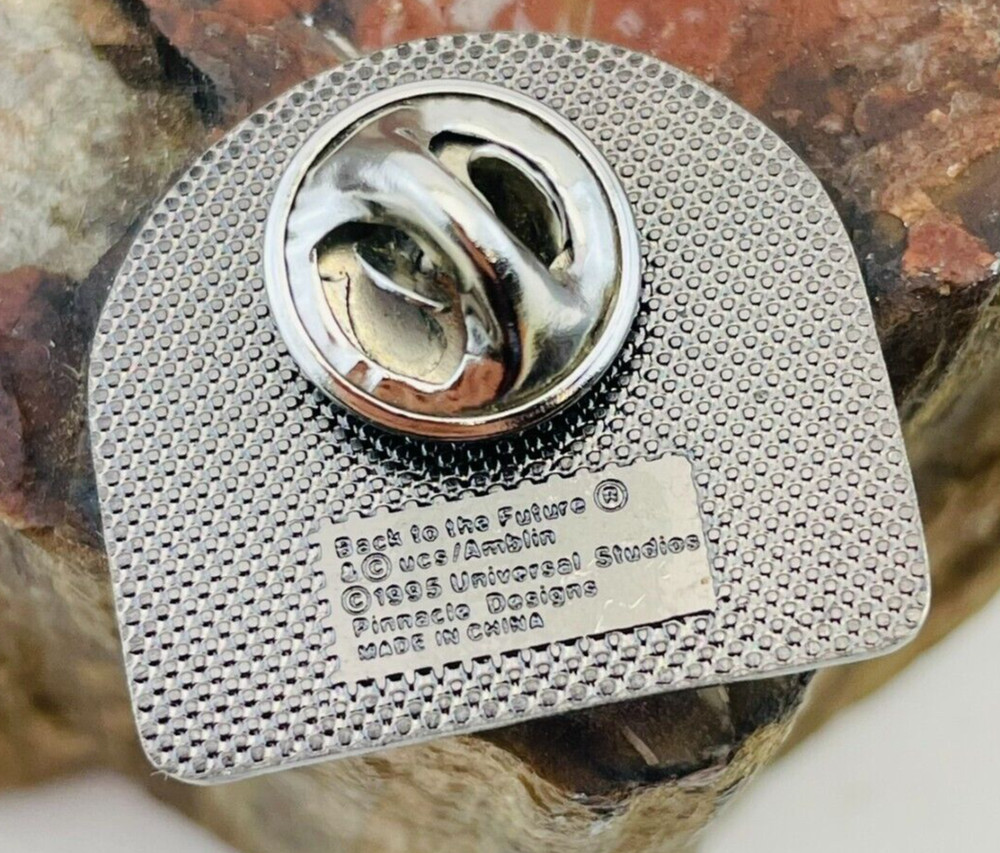 Back to the Future Universal Studios 1995 Metal Pin Back