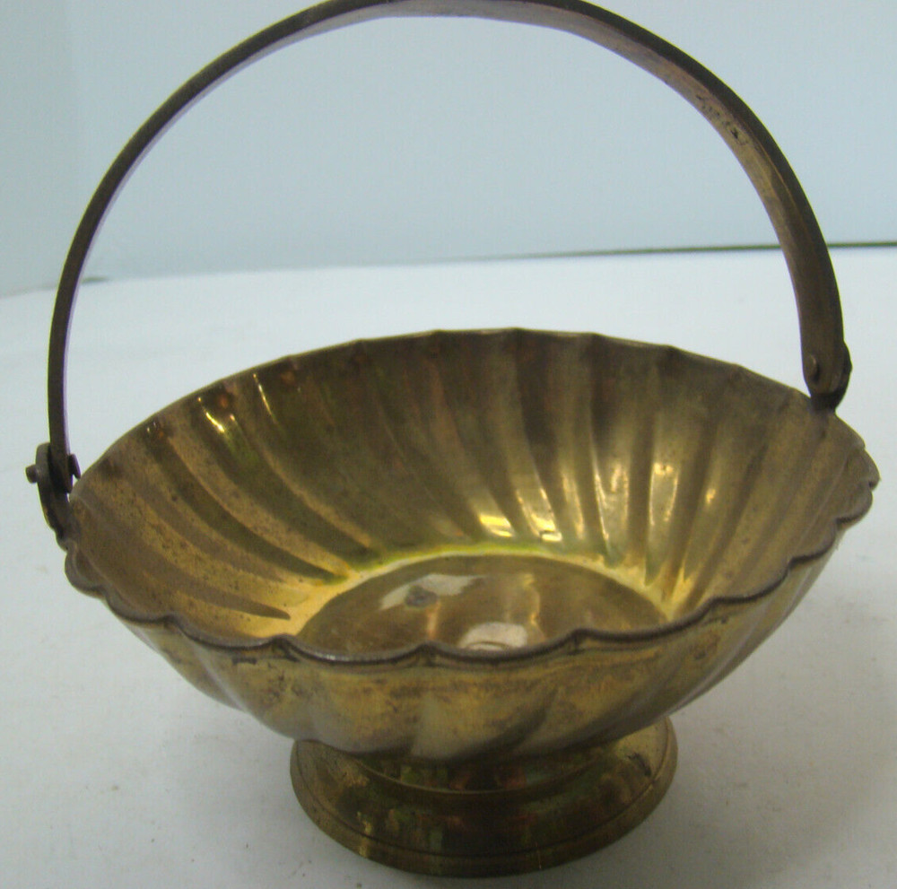 Vintage Solid Brass Basket Dish with Movable Handle trinkets candy