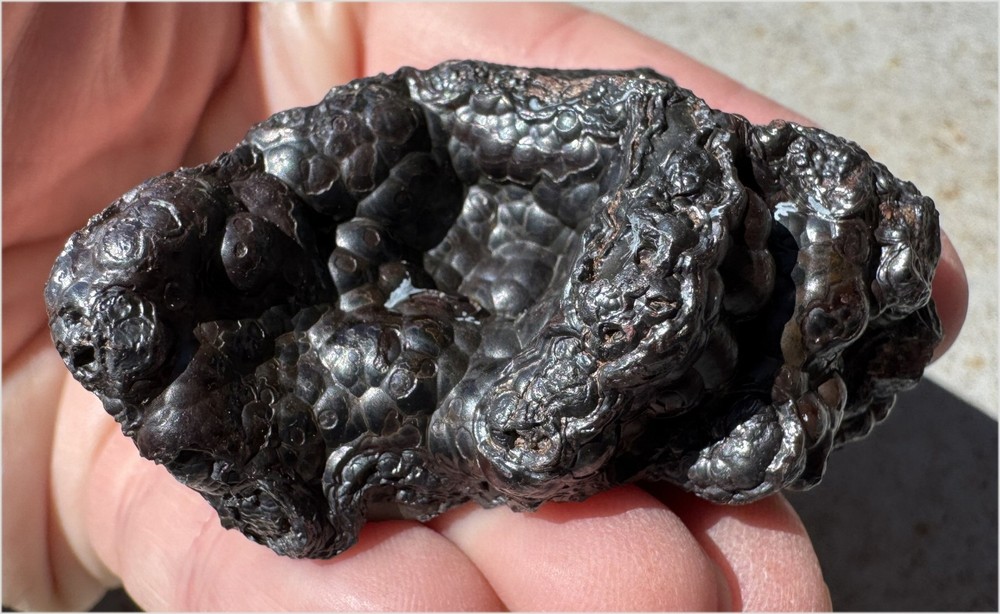1/4lb+ Natural Botryoidal HEMATITE Specimen - Grounding, Divine Light