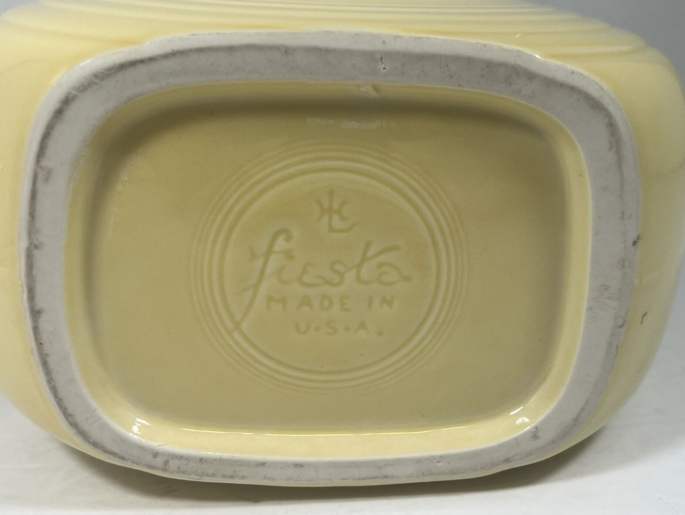 Fiesta Disk Pitcher in Pale Yellow