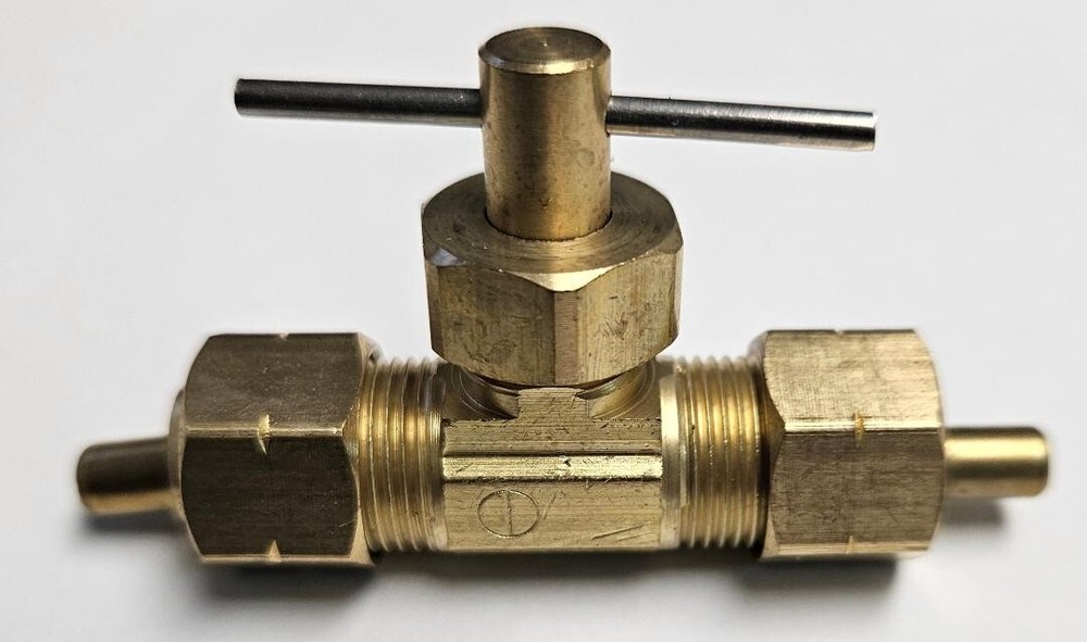 Watts A-140 3/8-Inch Compression Needle Valve