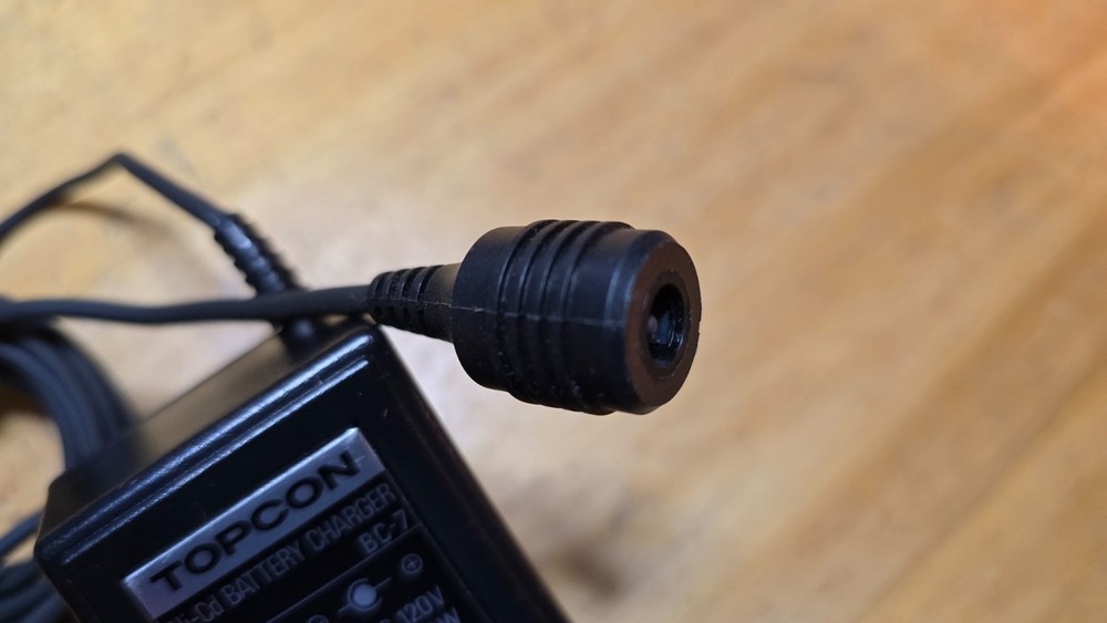 Topcon BC-7 Battery Charger - NIB