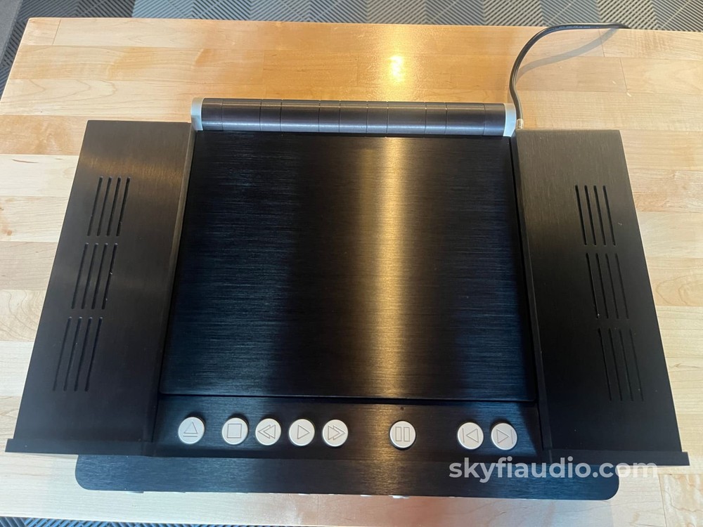 Mark Levinson No. 31 Top Loading CD Transport w/ No. 30 Reference Digital Proces