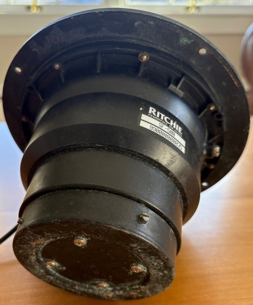 Ritchie SF-500 compass