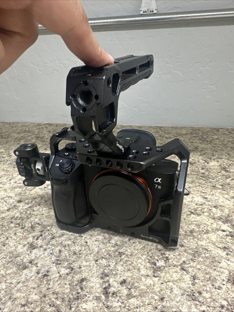 Sony Alpha 7 III Full Frame Interchangeable lens Camera