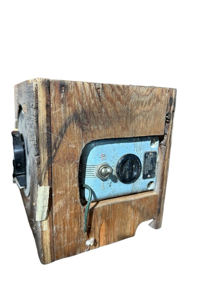 Antique Superior Electric Power Stat Variable Transformer