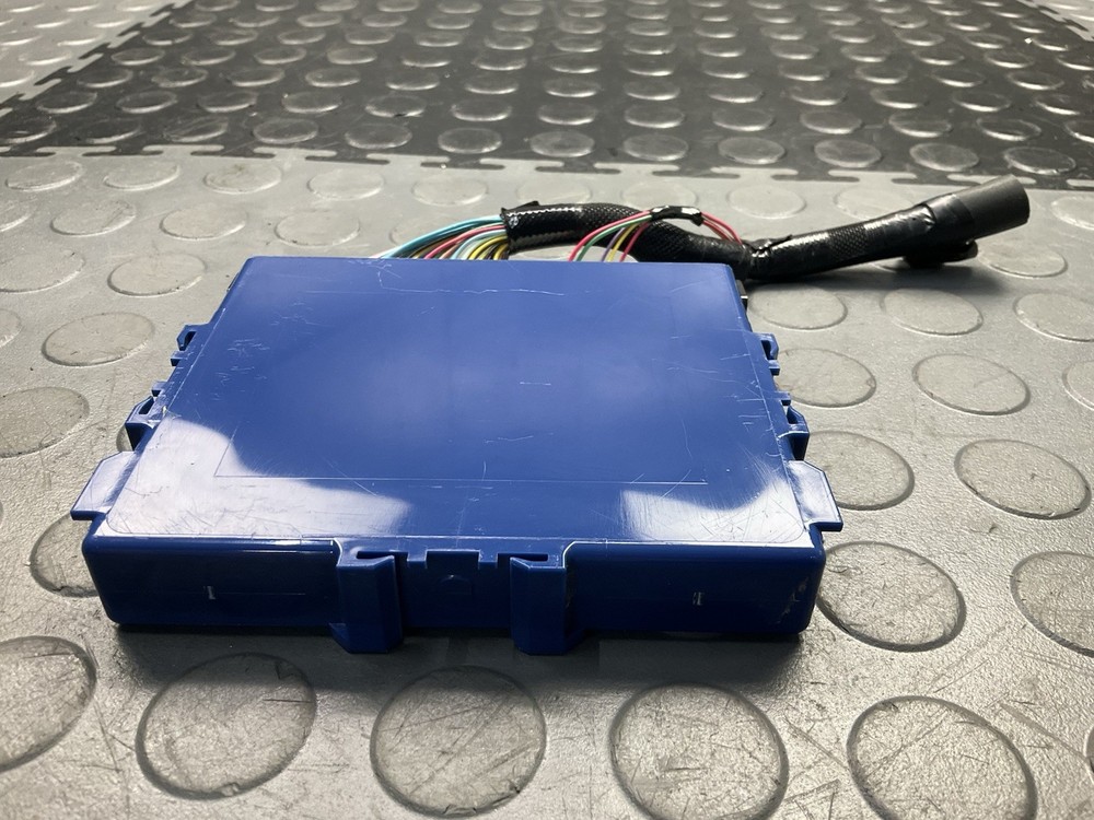 2011-2017 LEXUS CT200 CHASSIS ECM ANTI-THEFT LOCKING CONTROL MODULE OEM