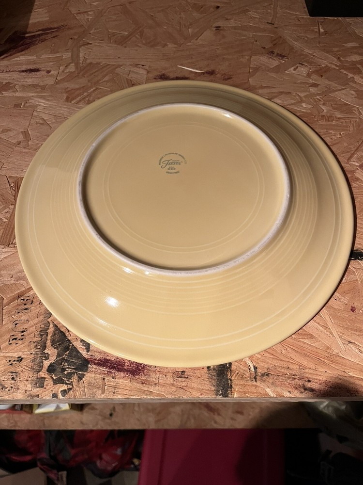 Fiesta 12” Round chop plate, Yellow