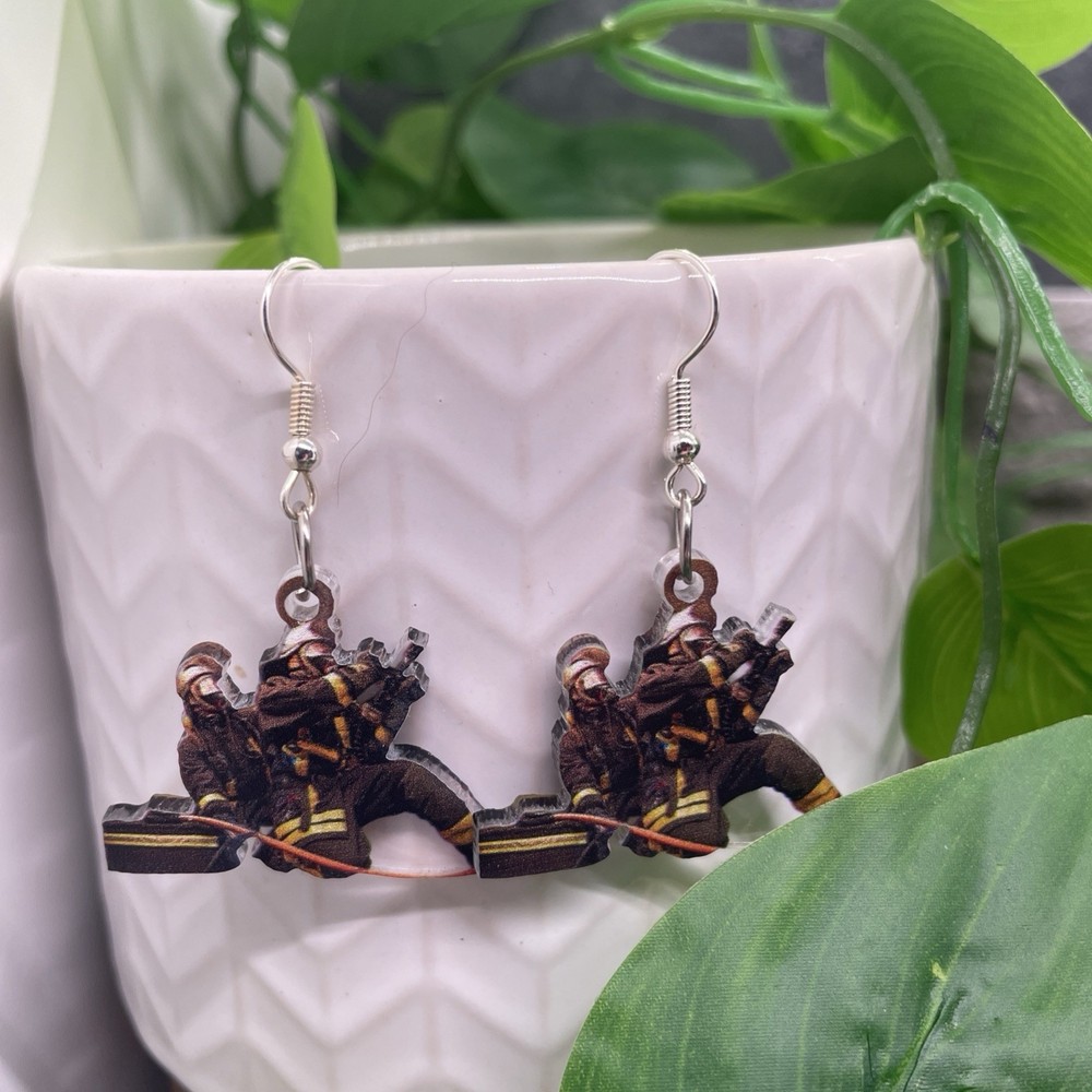 2” Silver-tone Fireman Boho Retro Earring Set Drop Dangle New Free Ship B6694