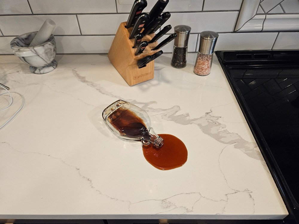 Spilled Syrup Prank / Prop