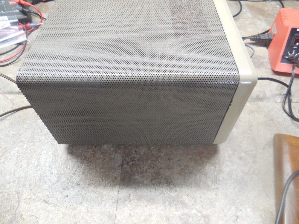 EICO 723 CW Transmitter Ham *Works* *AS-IS No Returns* w/40M Crystal *Read*