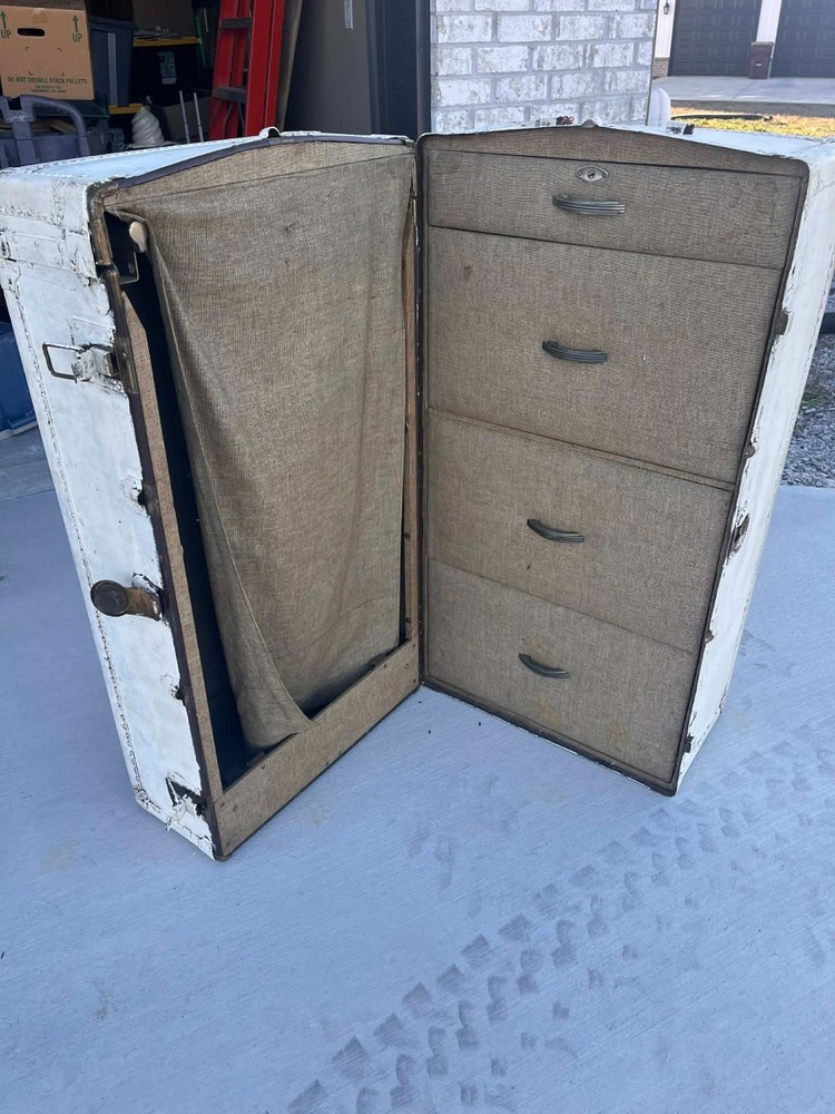 Antique trunk large
