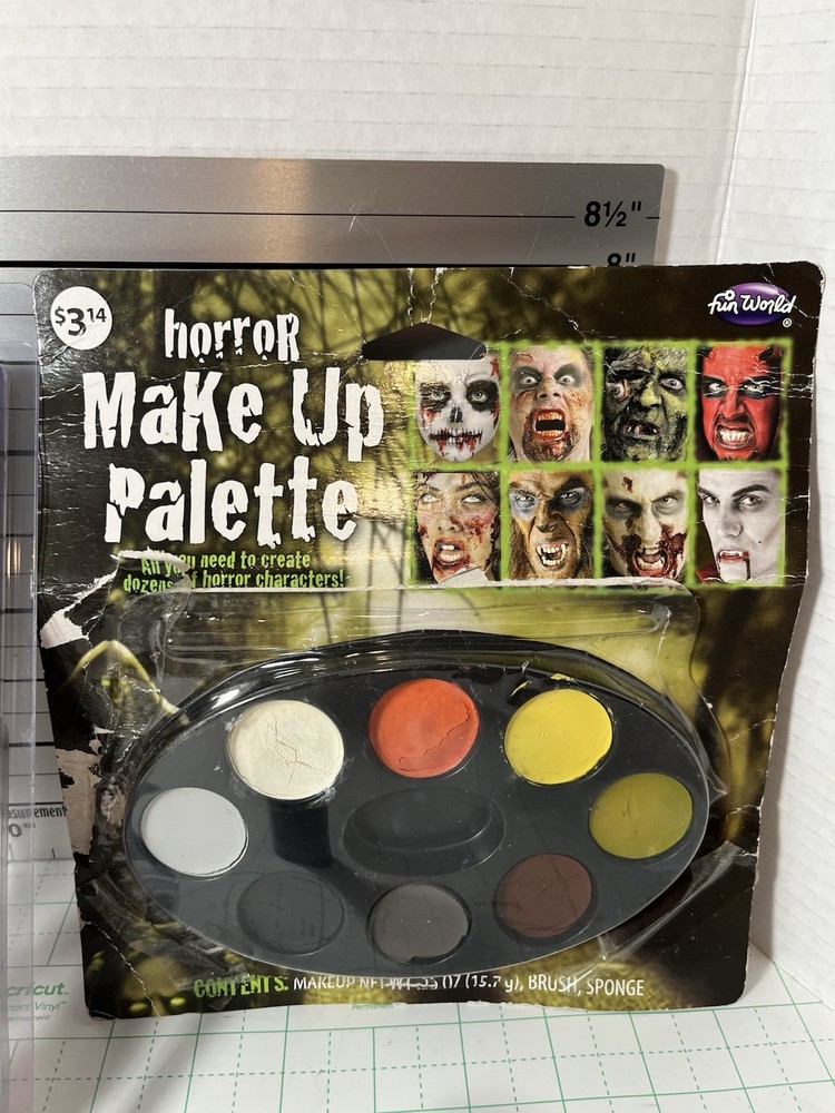 Lot of HORROR Stage MAKEUP GOTH