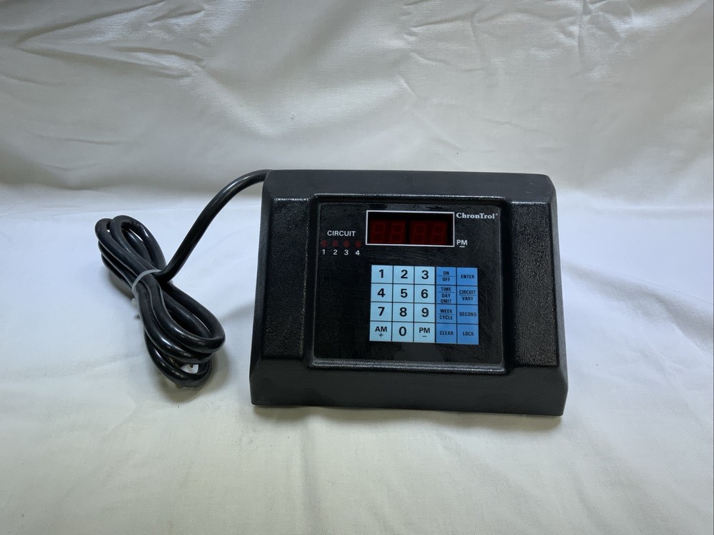 Chrontrol XT-2 Table Top Programmable Timer Outlet Controller w/Battery Backup