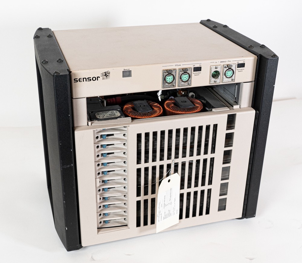 ETC SP 1220B Sensor Rack w/ 6 D20AF Dimmer Modules *No Electronic Control Module