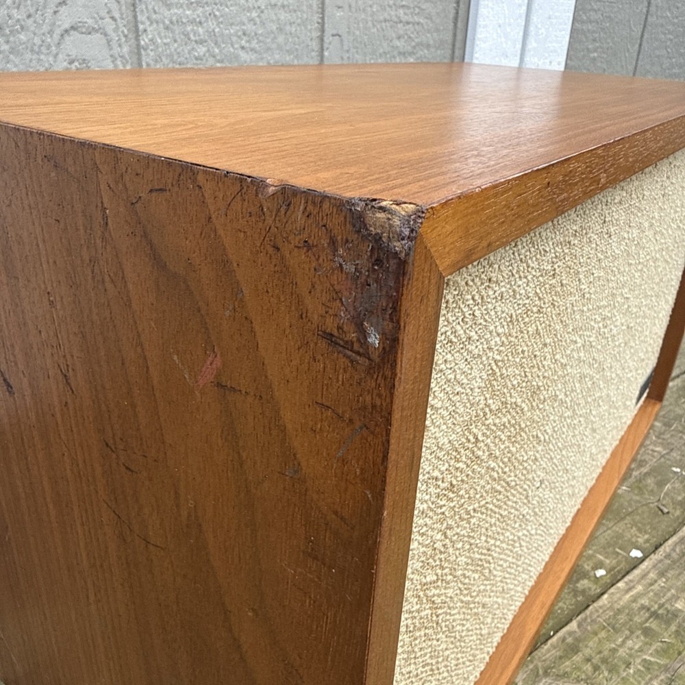 KLH Model Four Complete Range loudspeaker system. (1) Tested And Working