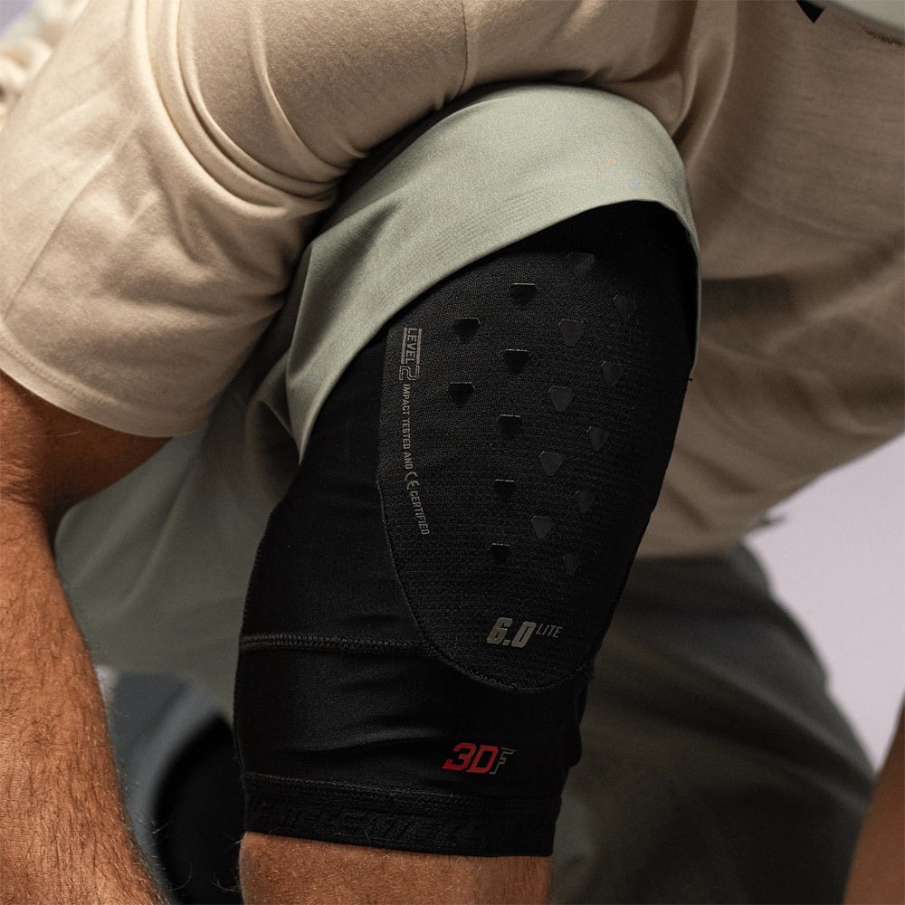 Leatt Knee Guard 6.0 EVO Lite Large Black