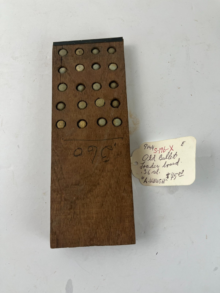 Old  Bullet Reloading Board Tray Block Loading Ammunition Rifle Loader 36 Cal