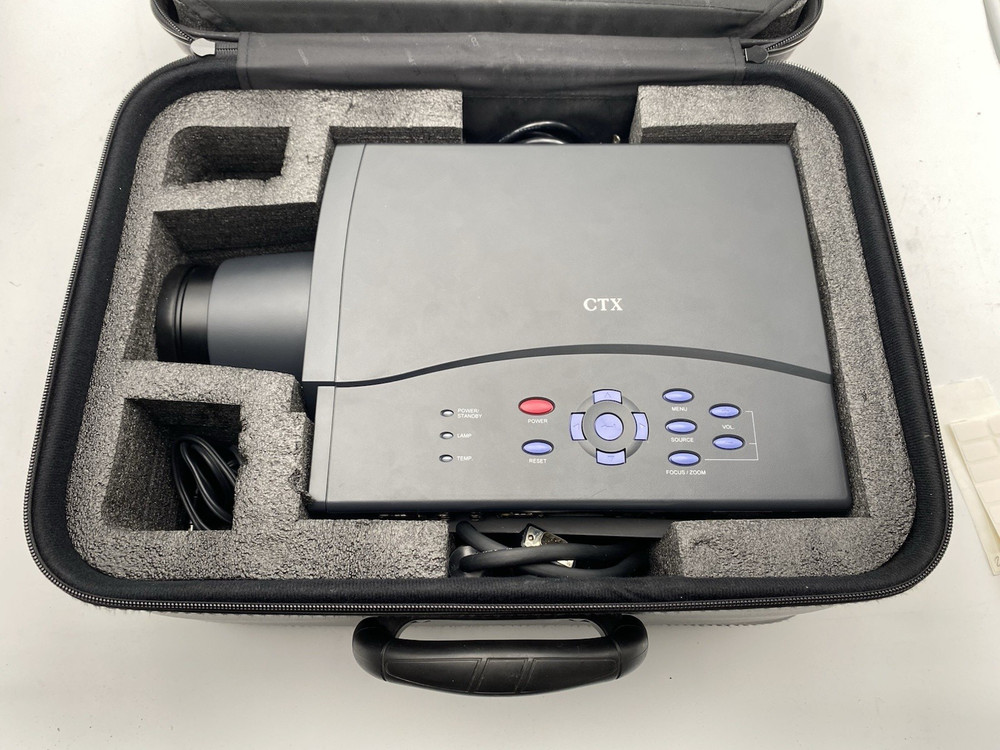 CTX EZPRO 680 Projector w/ Carrying Case & Extras