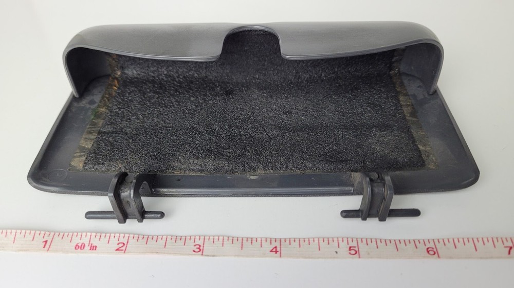 2000 Chevy Blazer Overhead Console Sunglasses Compartment Holder