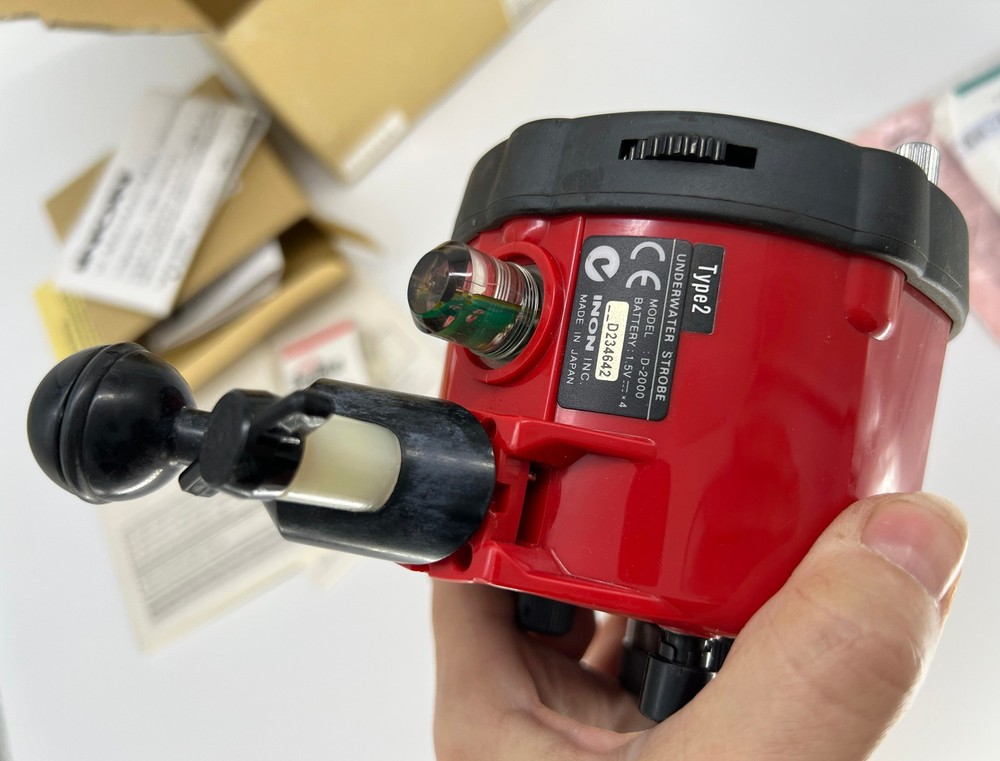 INON D-2000 type2 Underwater Strobe Light for Diving Photography Diffuser Works