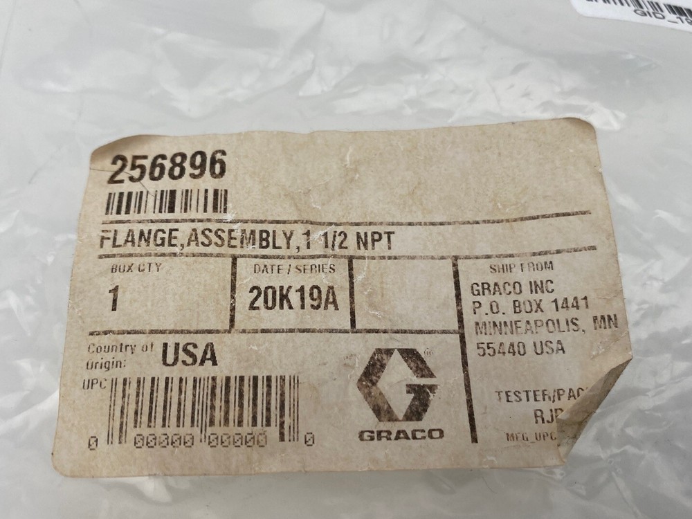 Graco 256896 Flange Assembly, 1 1/2"