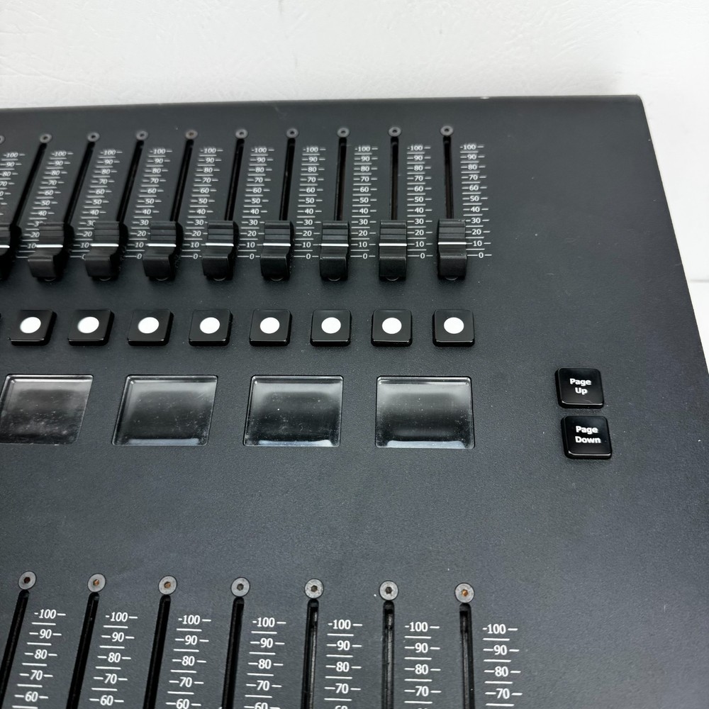 Philips Strand Stage Lighting Control Console 91004 Submaster Wing NEOS