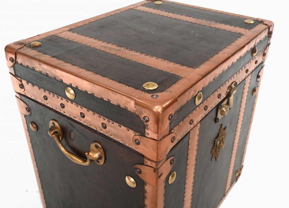 Steamer Trunk Luggage Box Case Side Table