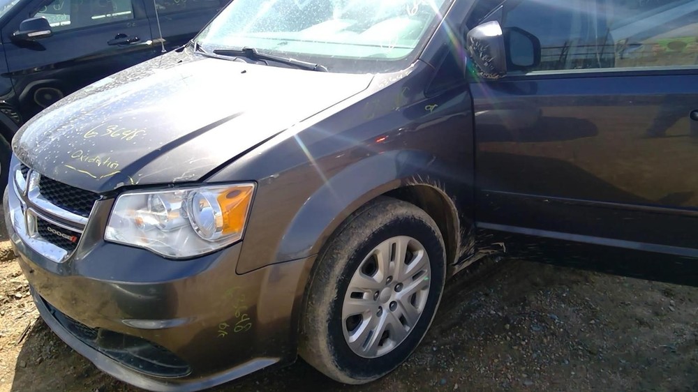 Used Floor Jack fits: 2017 Dodge Caravan Grade A