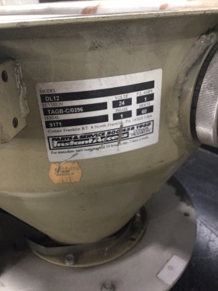 Conair Used DL12 Vacuum Receiver with Terminal Box #705C53PR4