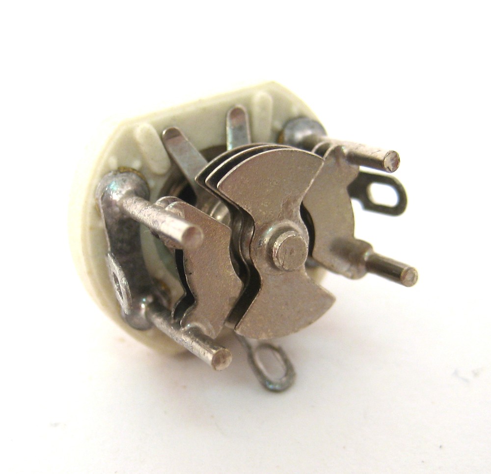 EF Johnson 160-203 Miniature Butterfly Variable Capacitor: 1.5-3.1pF: NOS