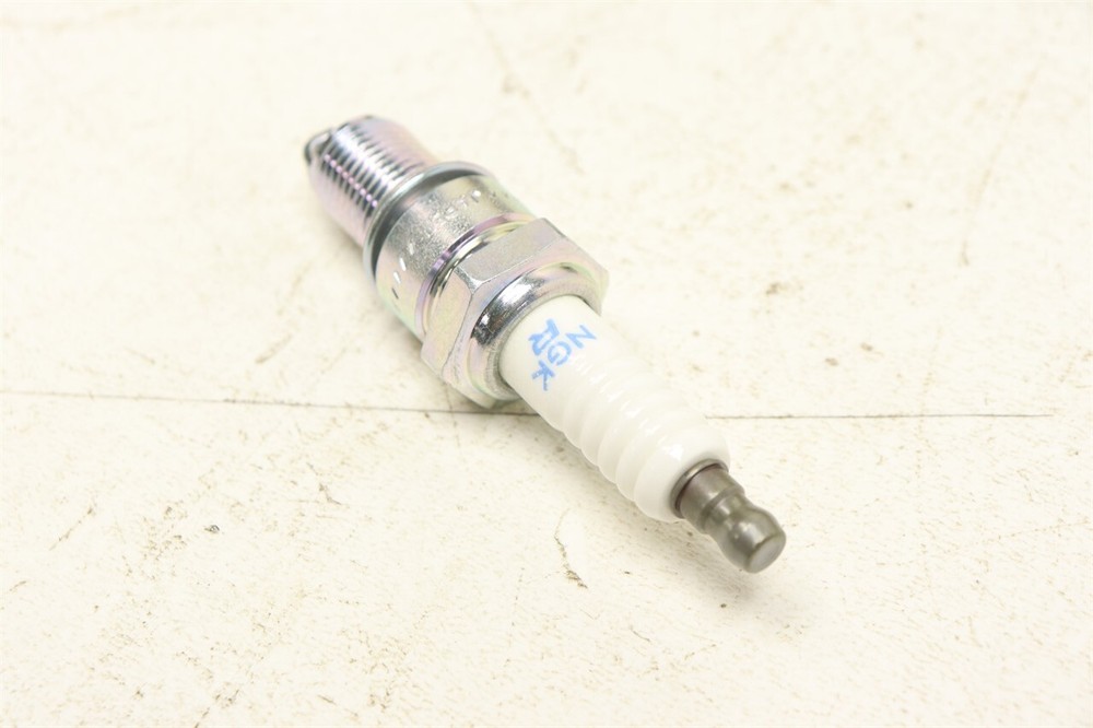 NGK Spark Plug BPR9ES 7788 #1 41087