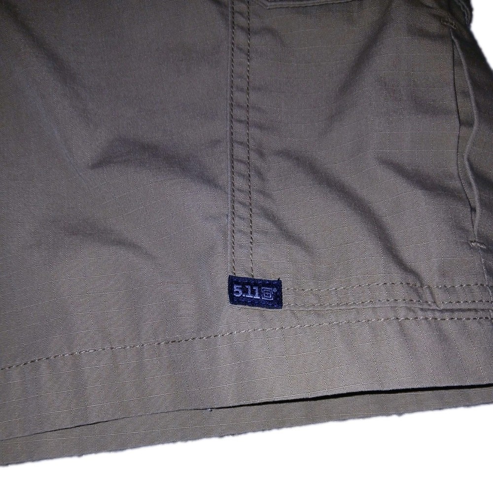 5.11 Tactical Men's Beige Cargo Shorts Size