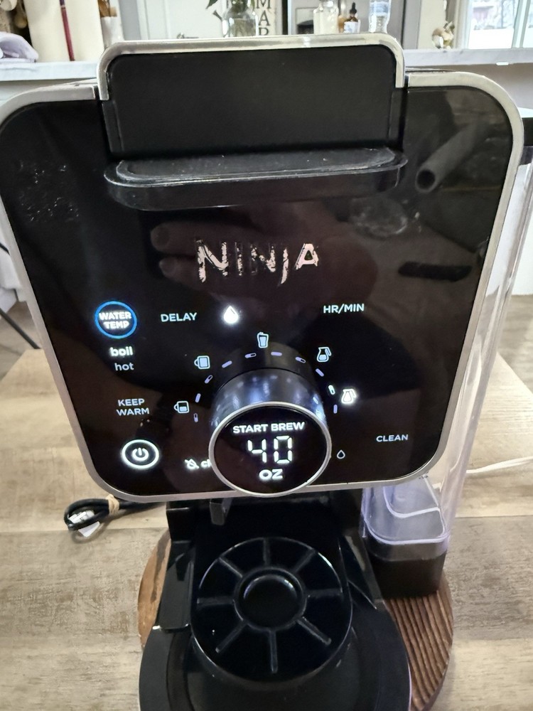 Ninja DualTank Coffee Maker CFP301 ~Main Base Unit W/ Spoon & Water Tank ~Works
