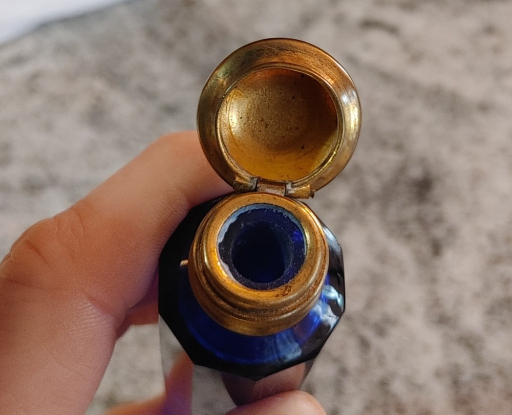 Victorian Cobalt Blue double-ended "lay-down" Perfume Bottle